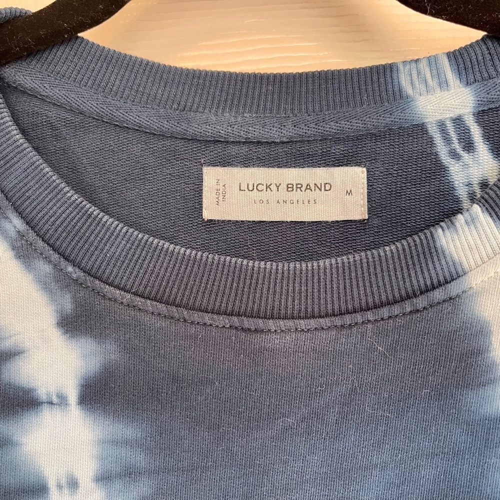 Lucky Brand 100% Cotton blue tie dye pullover sweatshirt size Medium - Picture 3 of 6